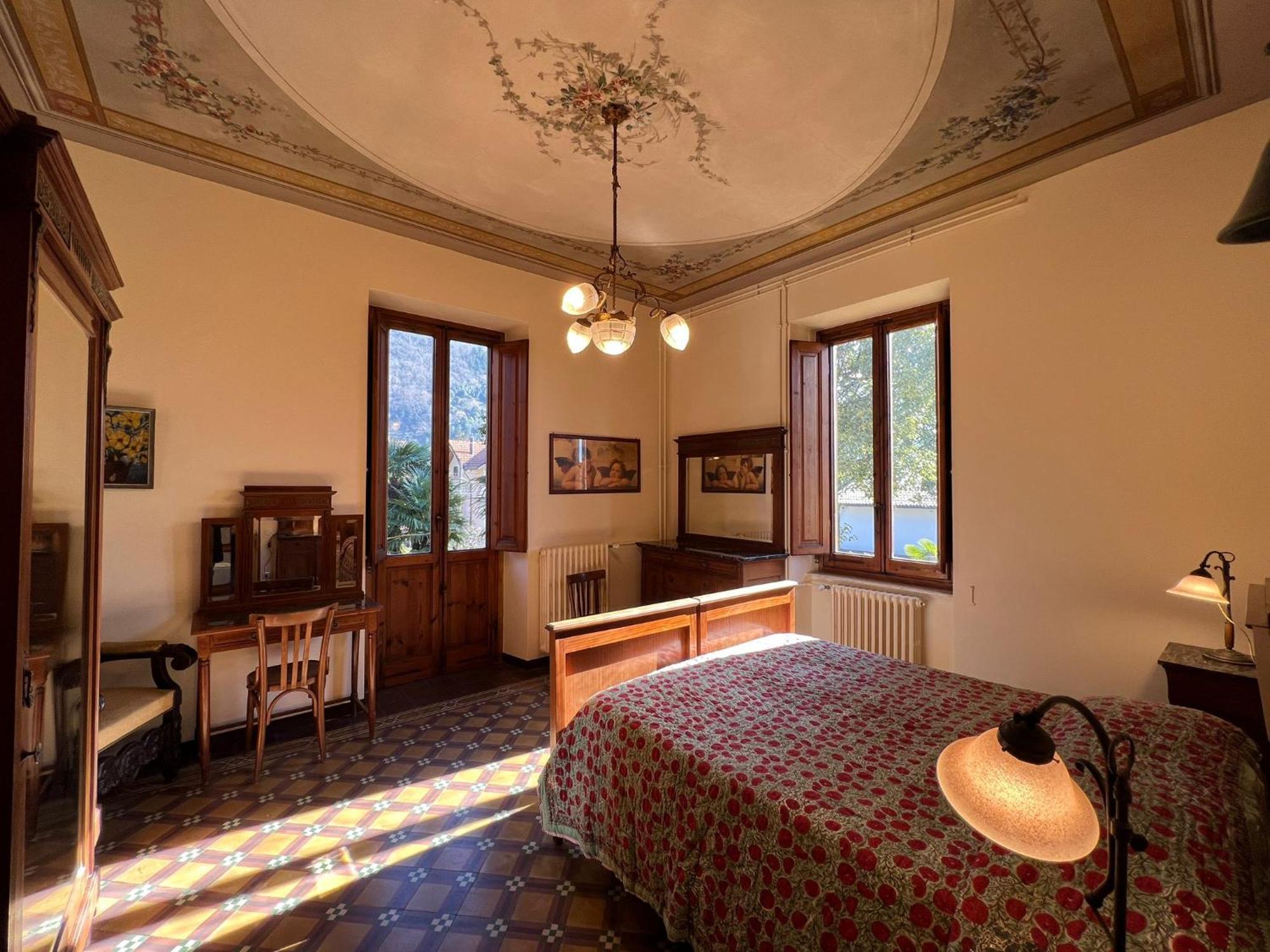 Villa Del Castanar Maccagno ภายนอก รูปภาพ